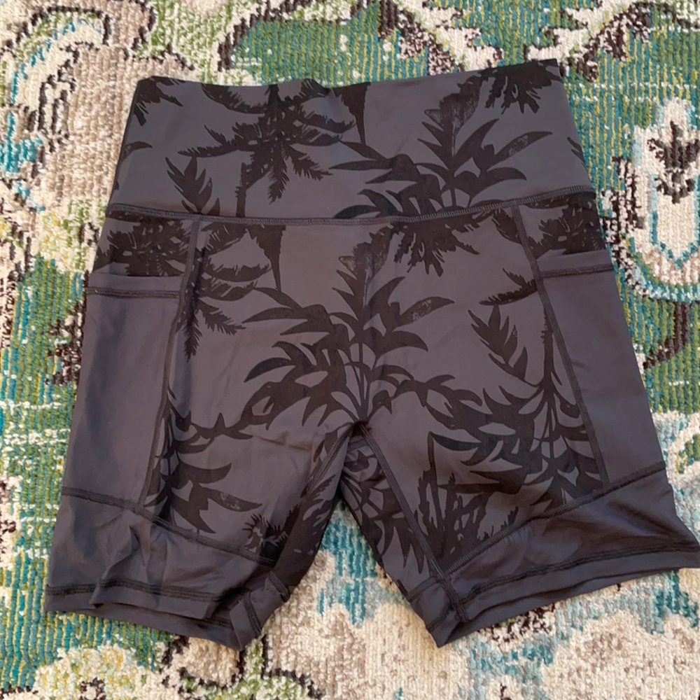 Aerie Bike Shorts Mesh Pocket